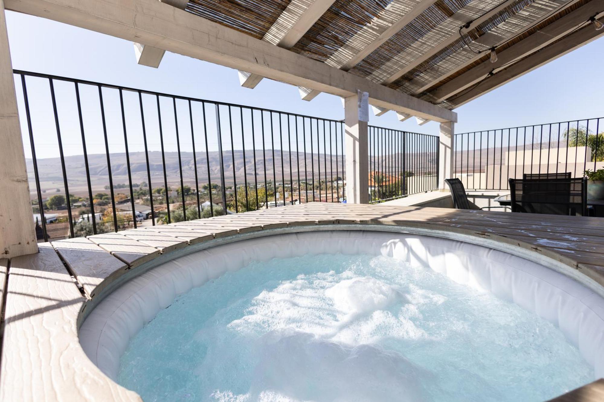 בגג העמק On The Roof Of The Valley Sirguniyah Esterno foto